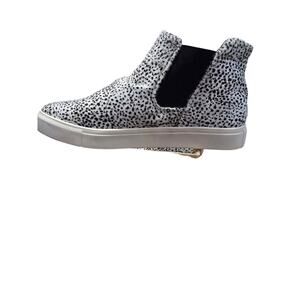 Very G Tesoro Animal Print Specked High Top Sneaker Bootie Size Womens 11